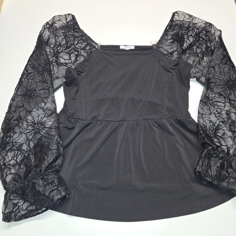 Maurices black top with long sheer sleeves Womens size L like new